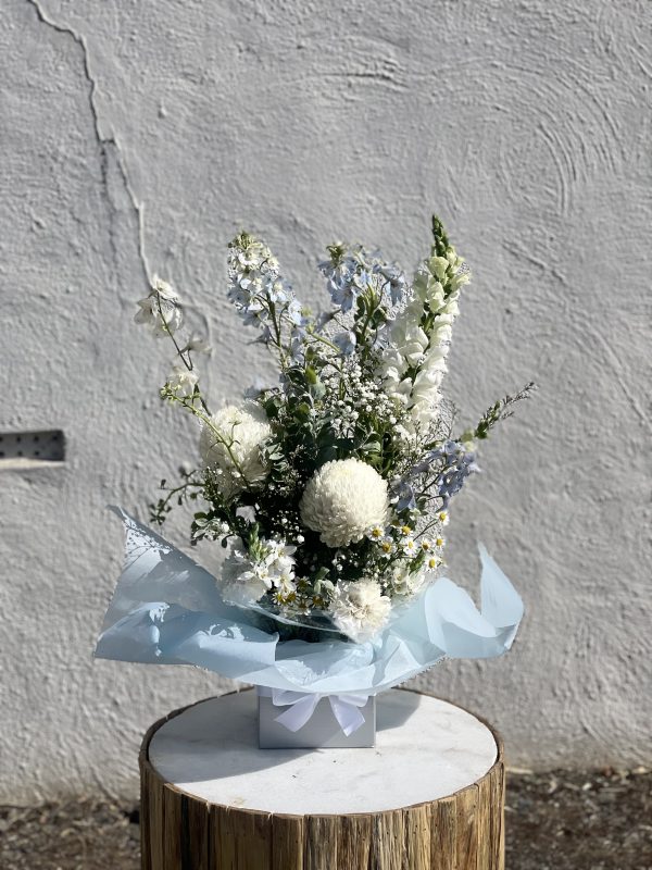 Boxed floral Arrangement - Image 2