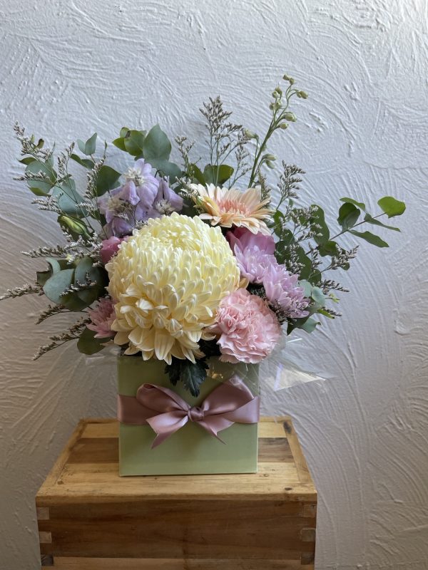 Boxed floral Arrangement - Image 8