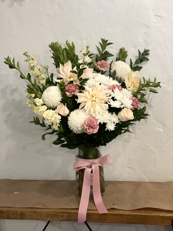Soft Spot vase arrangement
